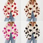 Lena fleece vest met hartjes in rood, khaki, roze en zwart