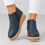 Enkellaarsjes met sleehak dames in donkerblauw